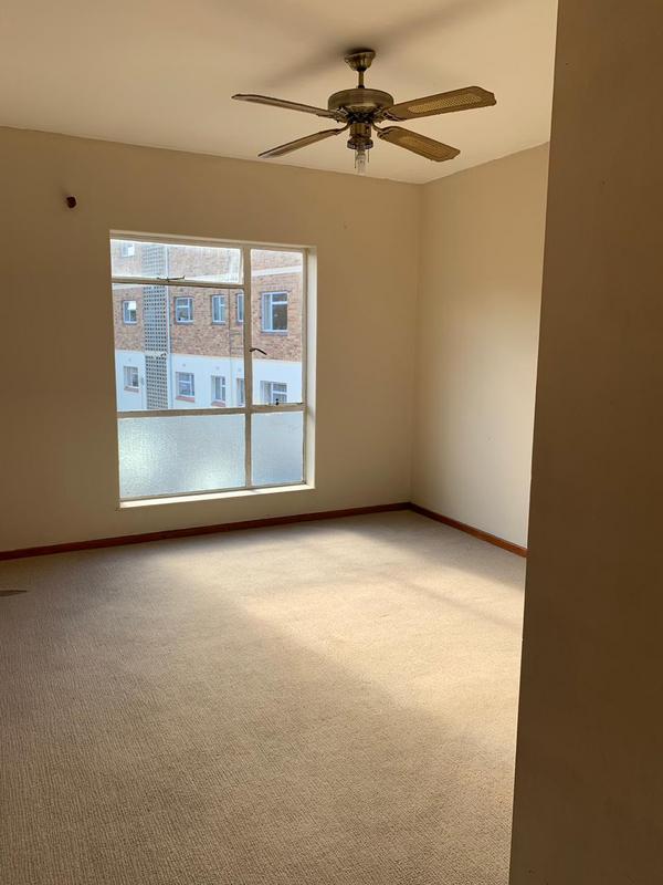To Let 2 Bedroom Property for Rent in Claremont Western Cape